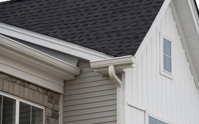 Gutters Service Image